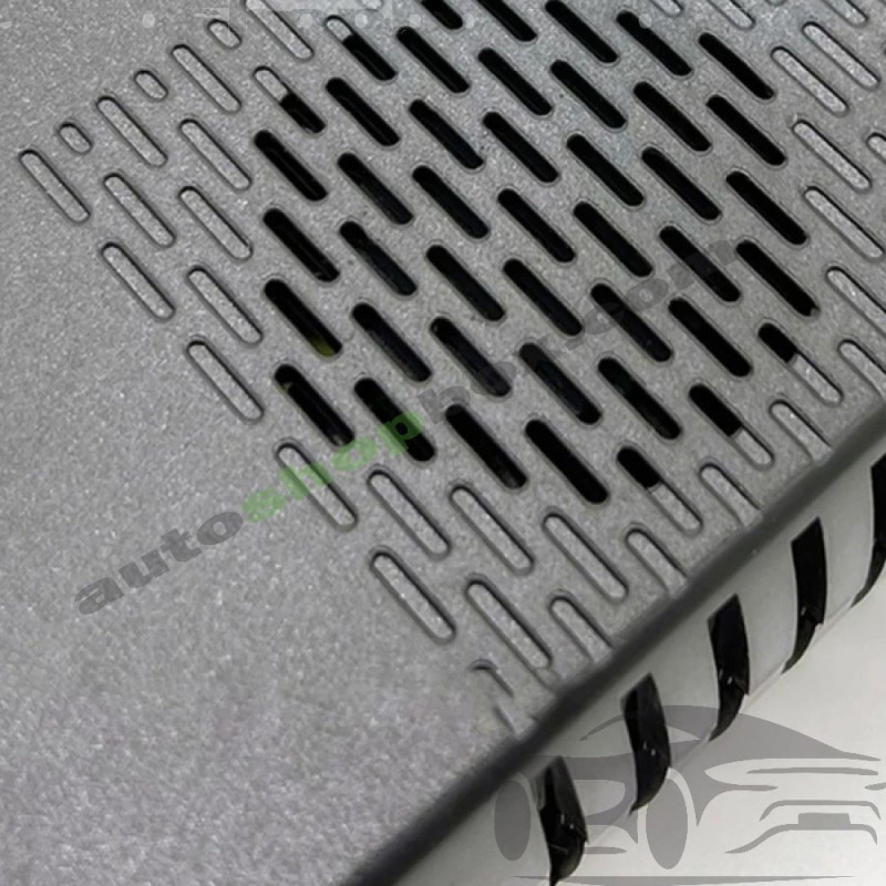 Преобразувател на напрежение от 12V/24V на 220V 